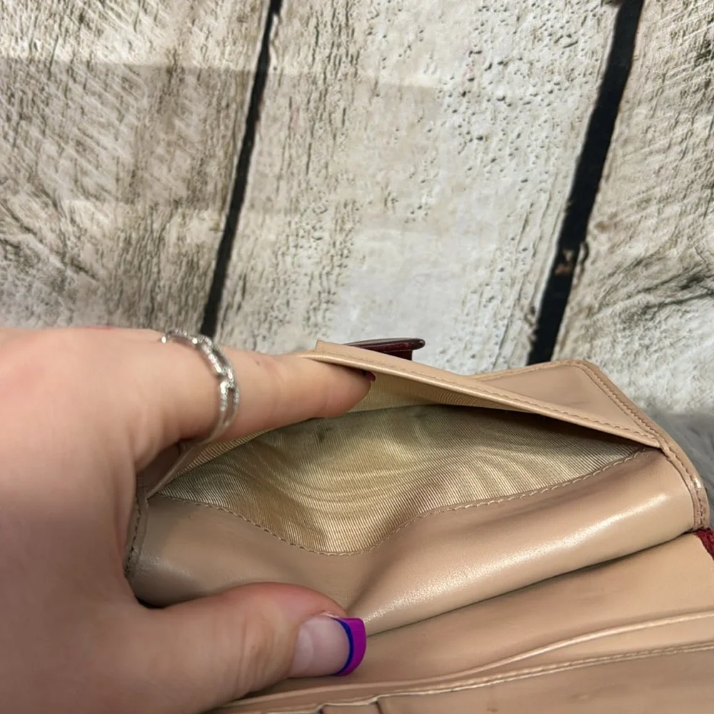 PRADA - Rare Compact Wallet - Picture 10 of 13